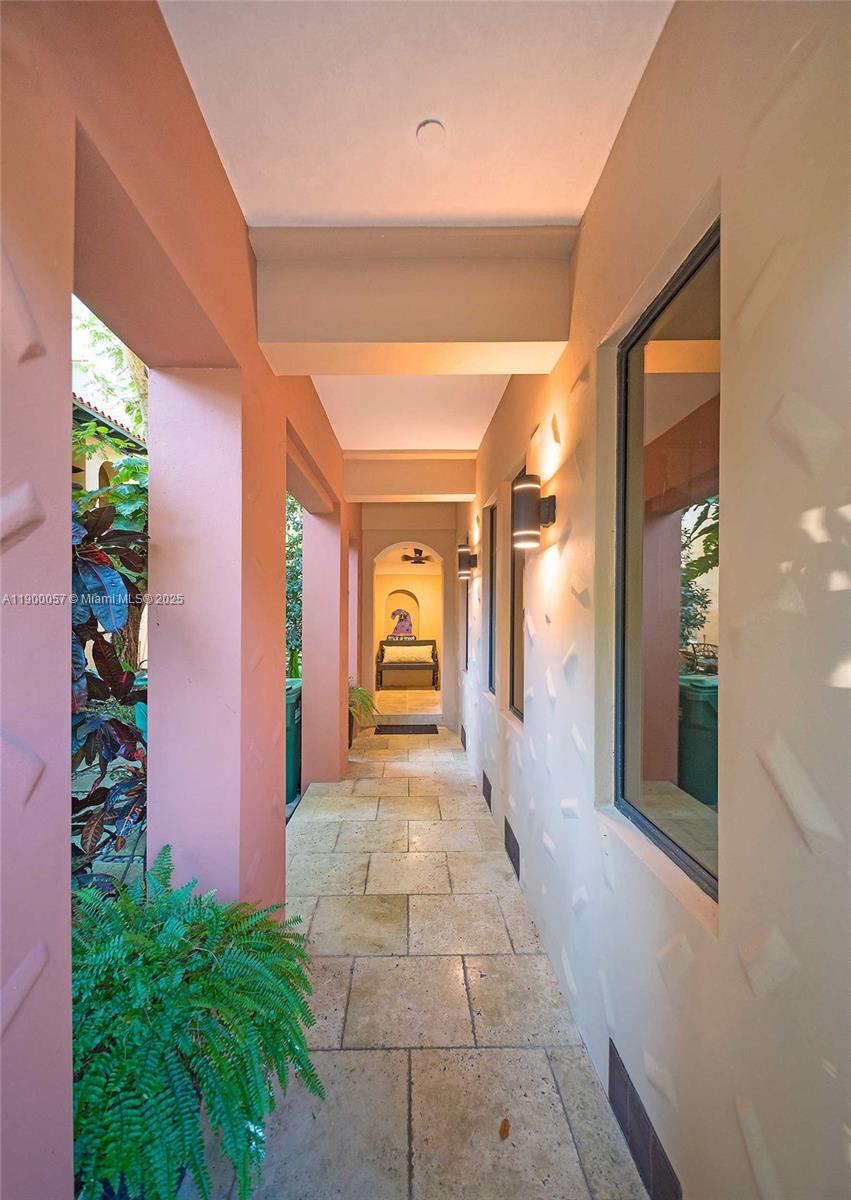 PORTO VECCHIO AT PARADISE - Residential