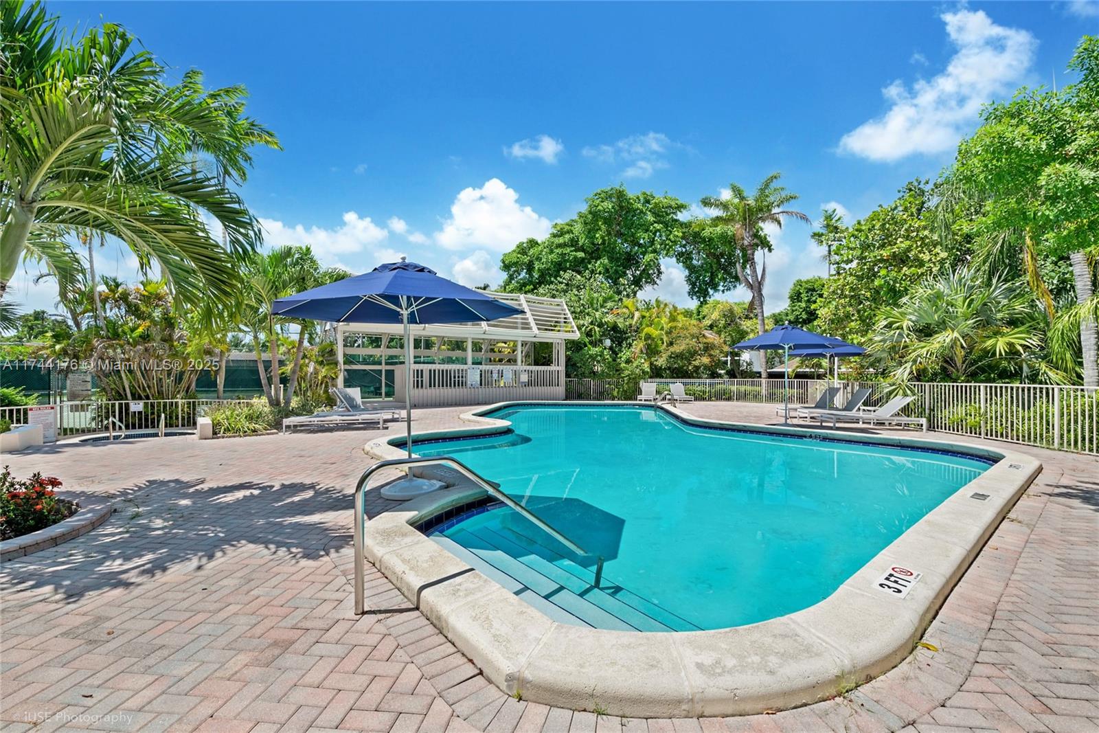 PEPPERWOOD - Residential