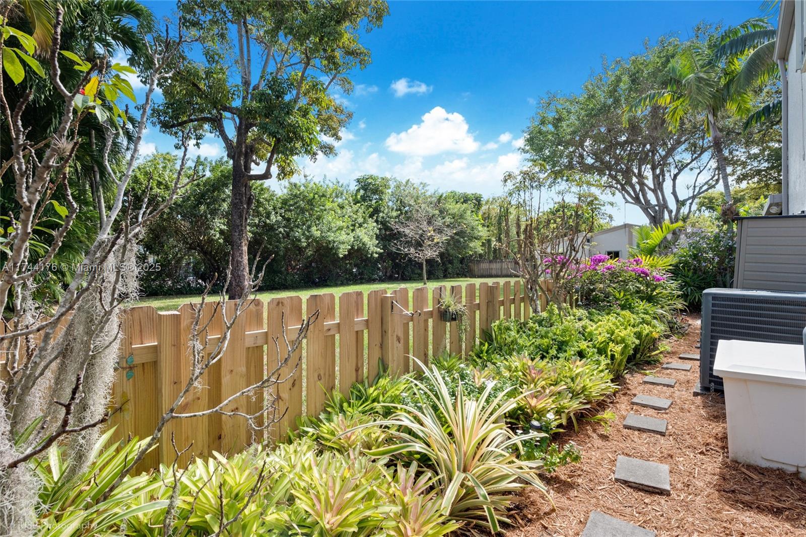 PEPPERWOOD - Residential