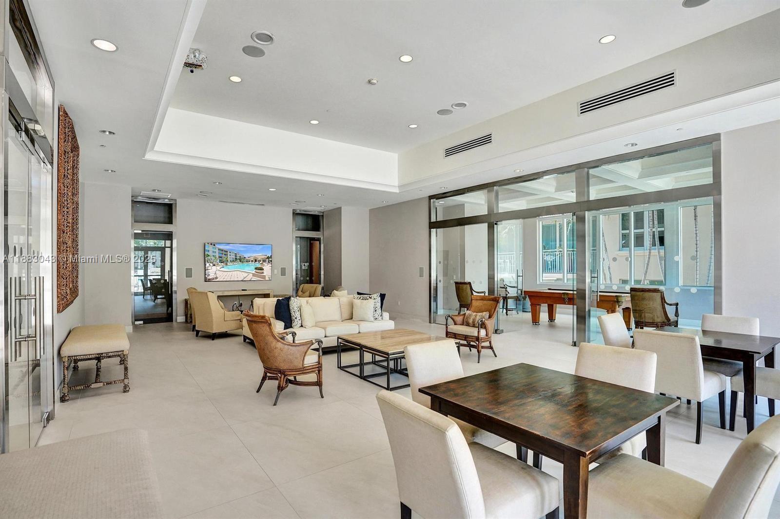 PALMETTO PLACE CONDO - Residential