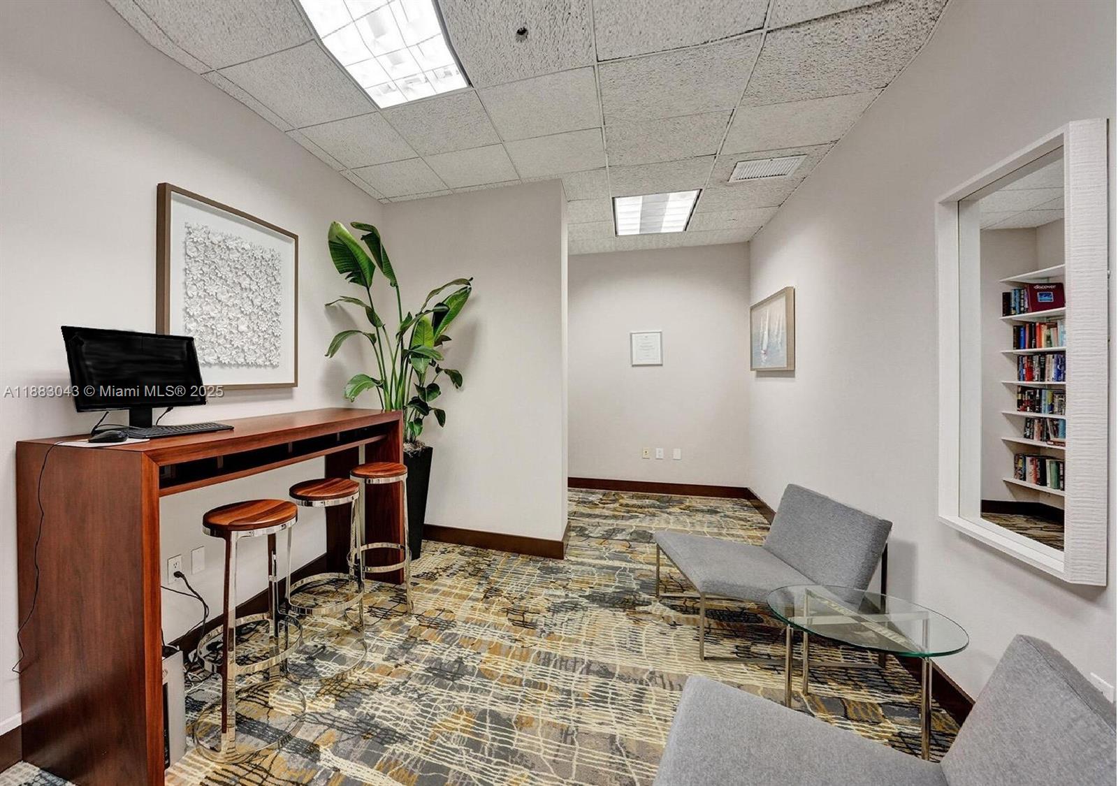 PALMETTO PLACE CONDO - Residential