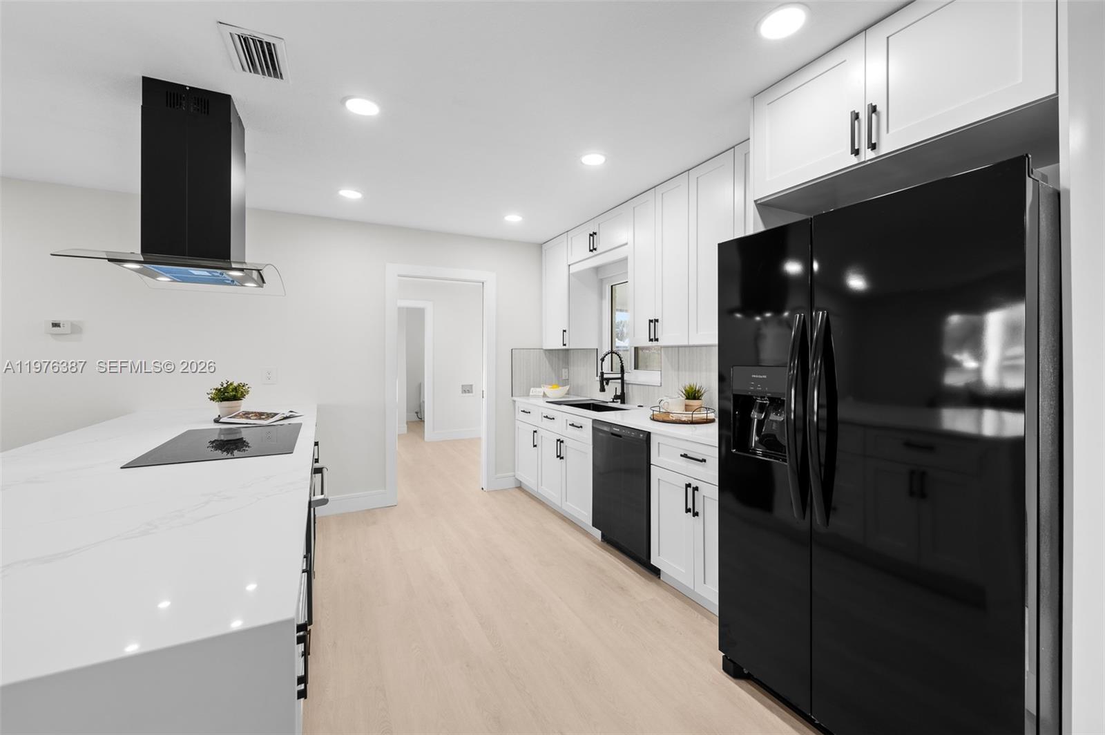 SABLE COVE UNIT 2 - Residential