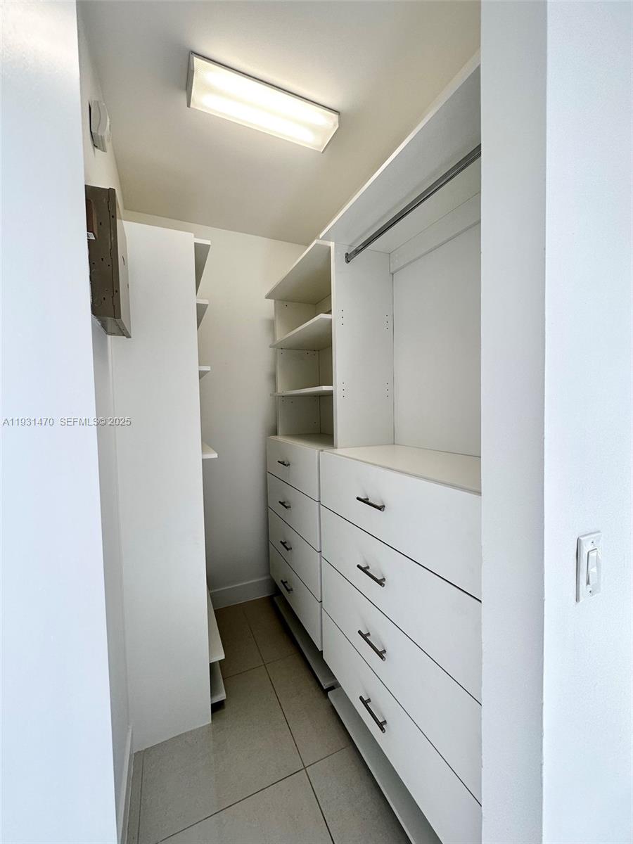 LANDMARK AT DORAL - Residential Lease