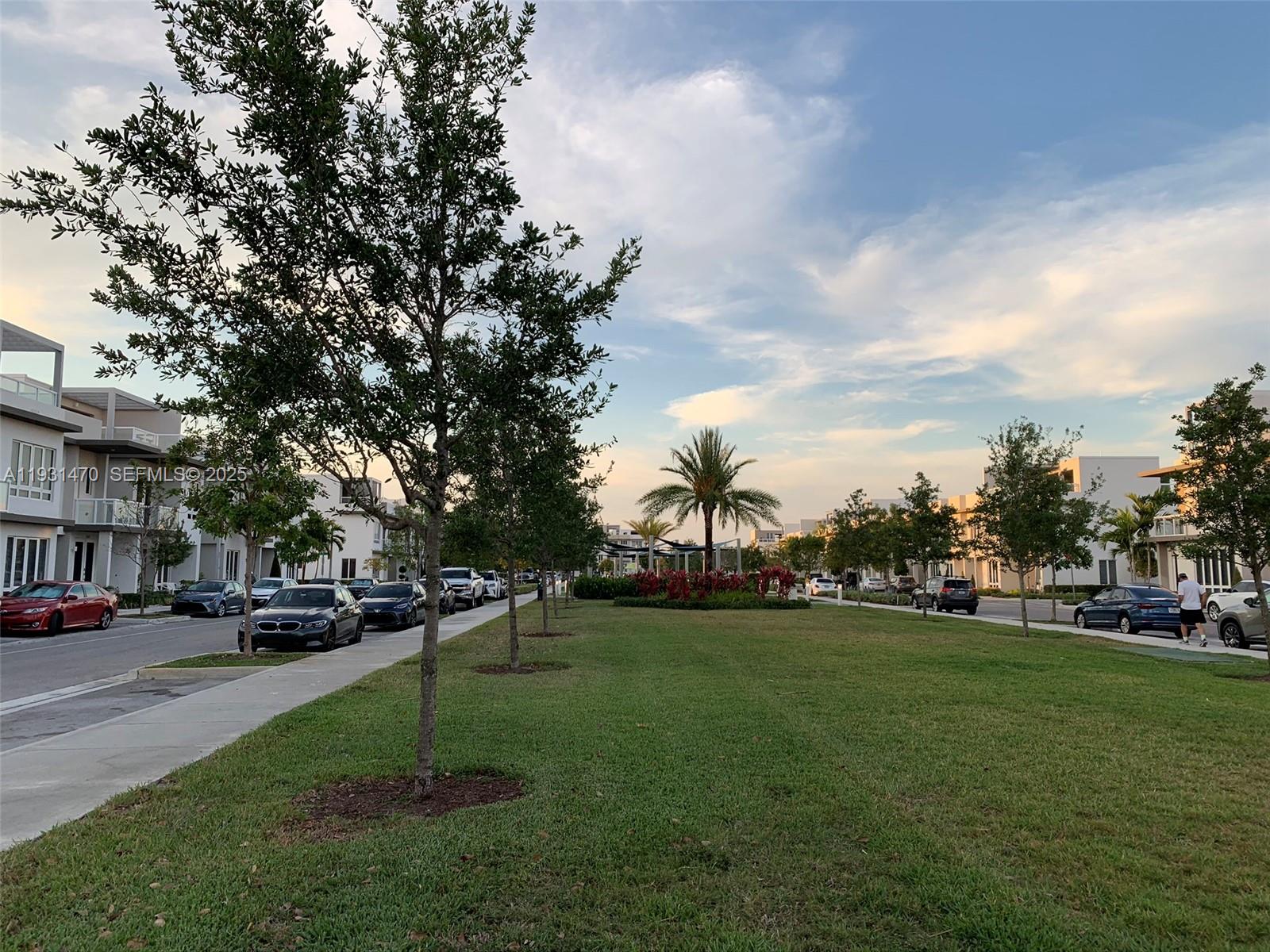 LANDMARK AT DORAL - Residential Lease