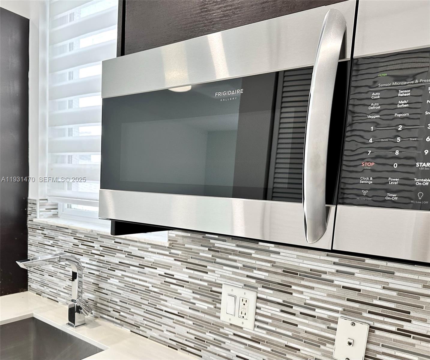 LANDMARK AT DORAL - Residential Lease