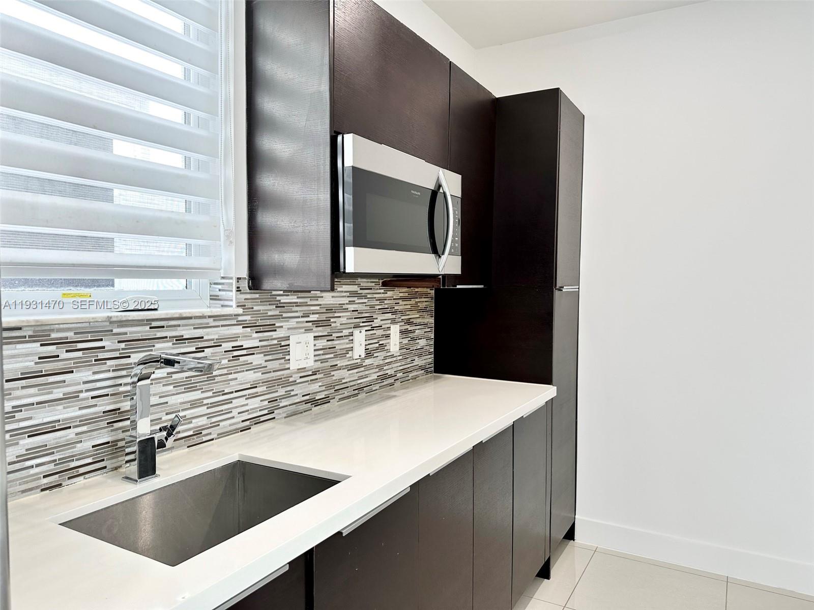 LANDMARK AT DORAL - Residential Lease
