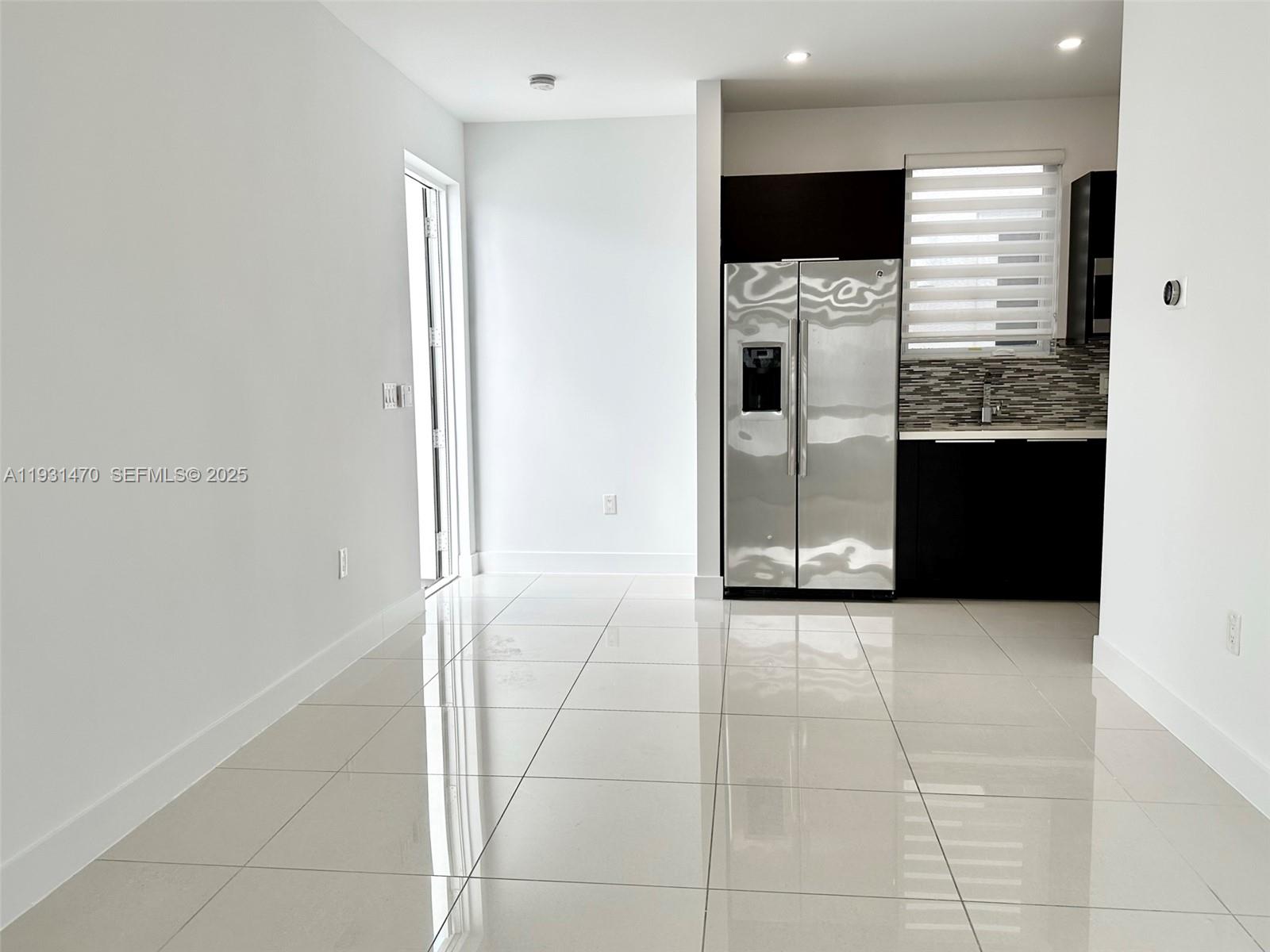 LANDMARK AT DORAL - Residential Lease