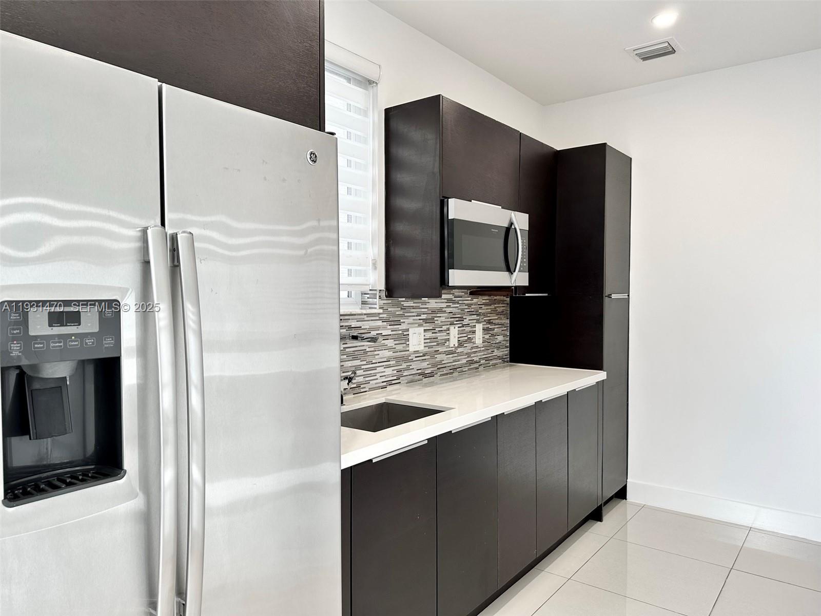 LANDMARK AT DORAL - Residential Lease