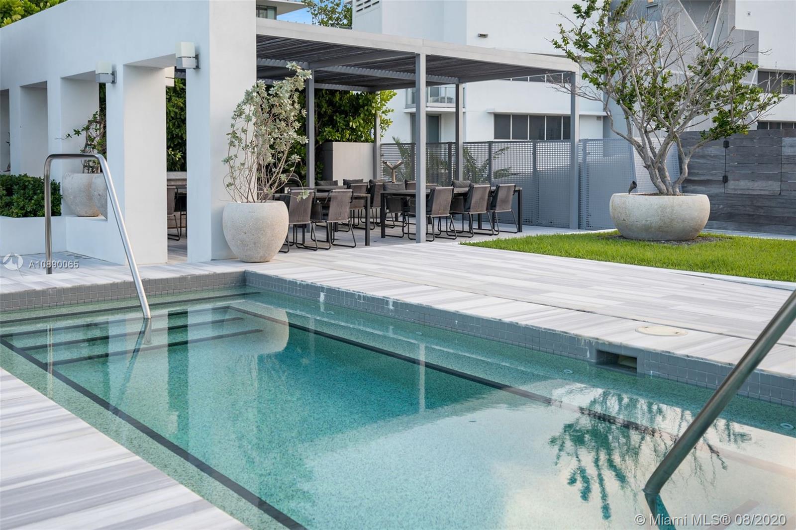 MAREA CONDO - Residential