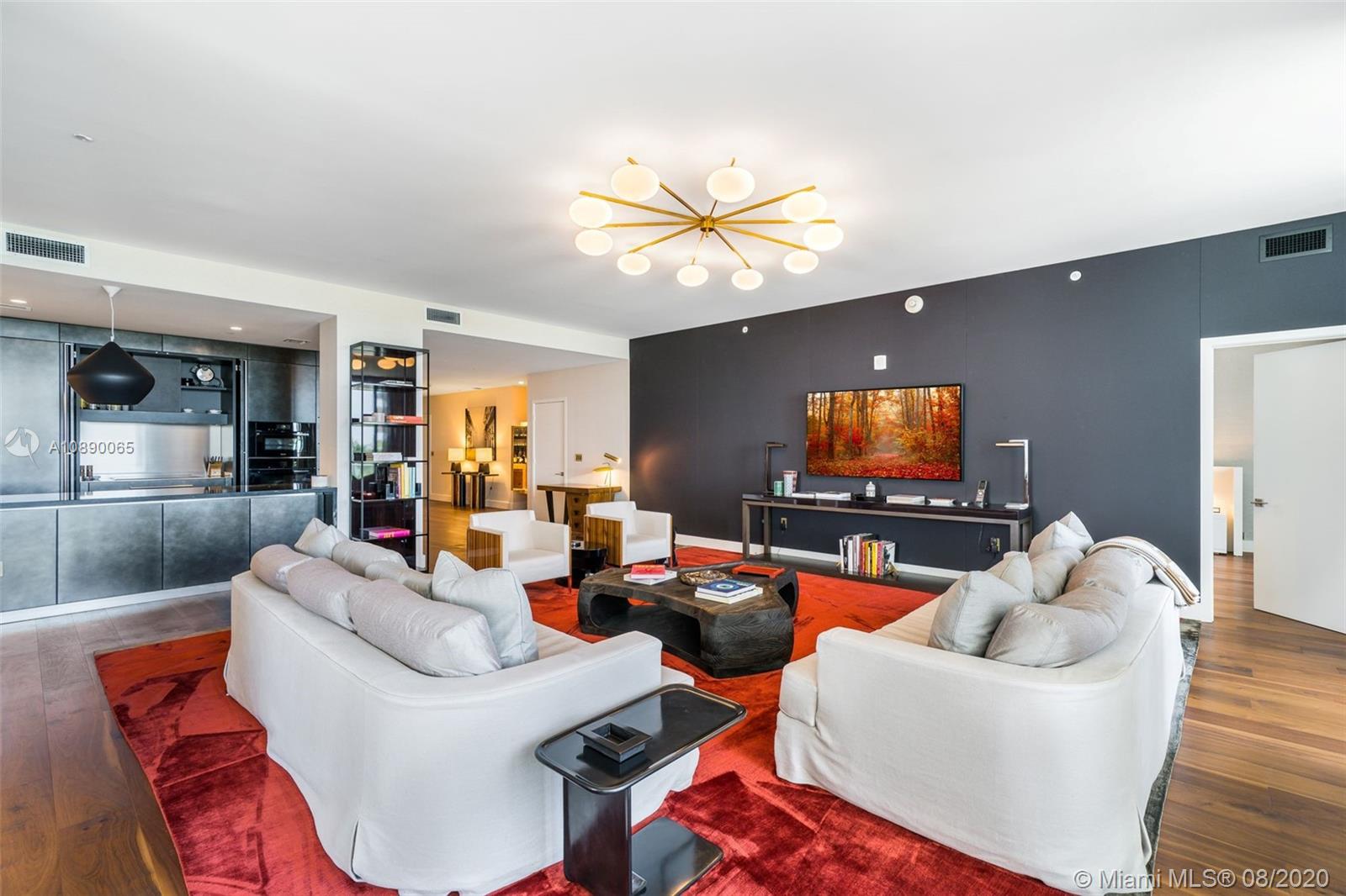 MAREA CONDO - Residential