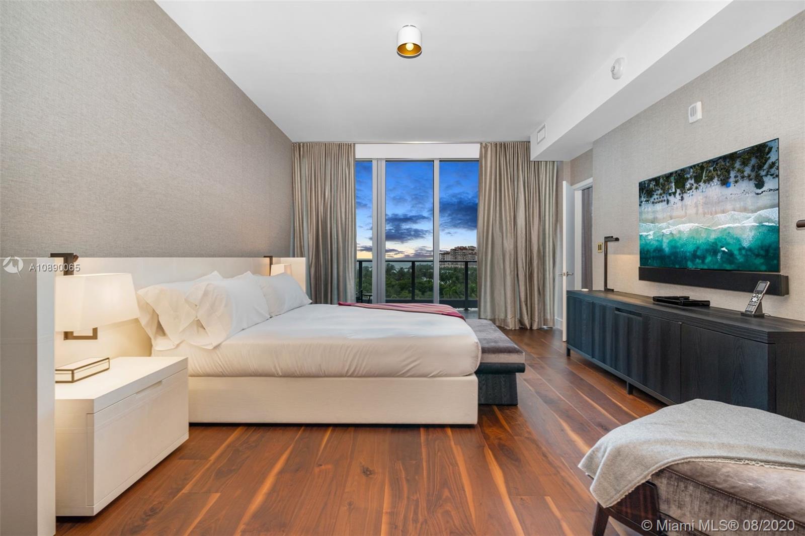 MAREA CONDO - Residential