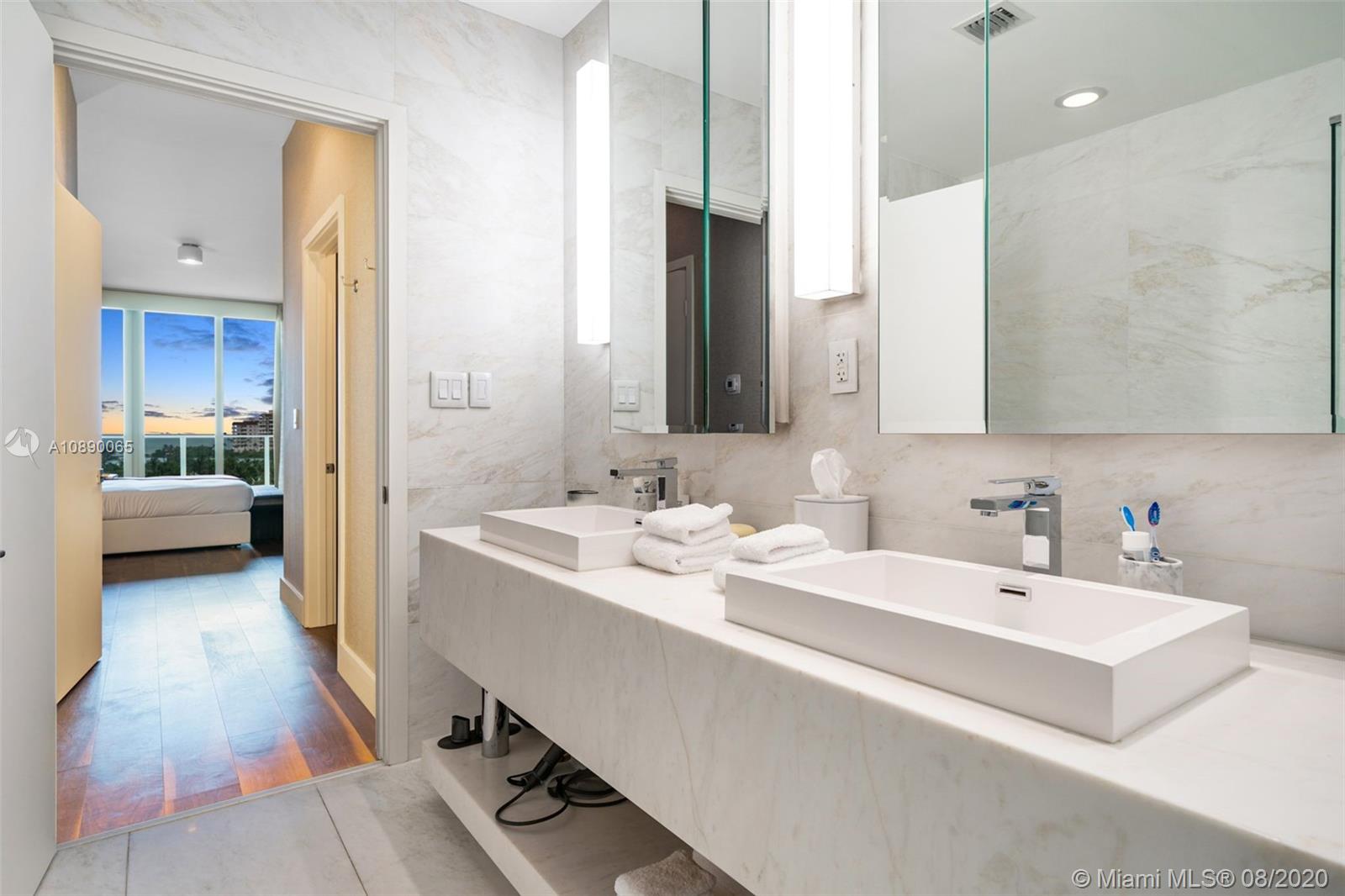 MAREA CONDO - Residential