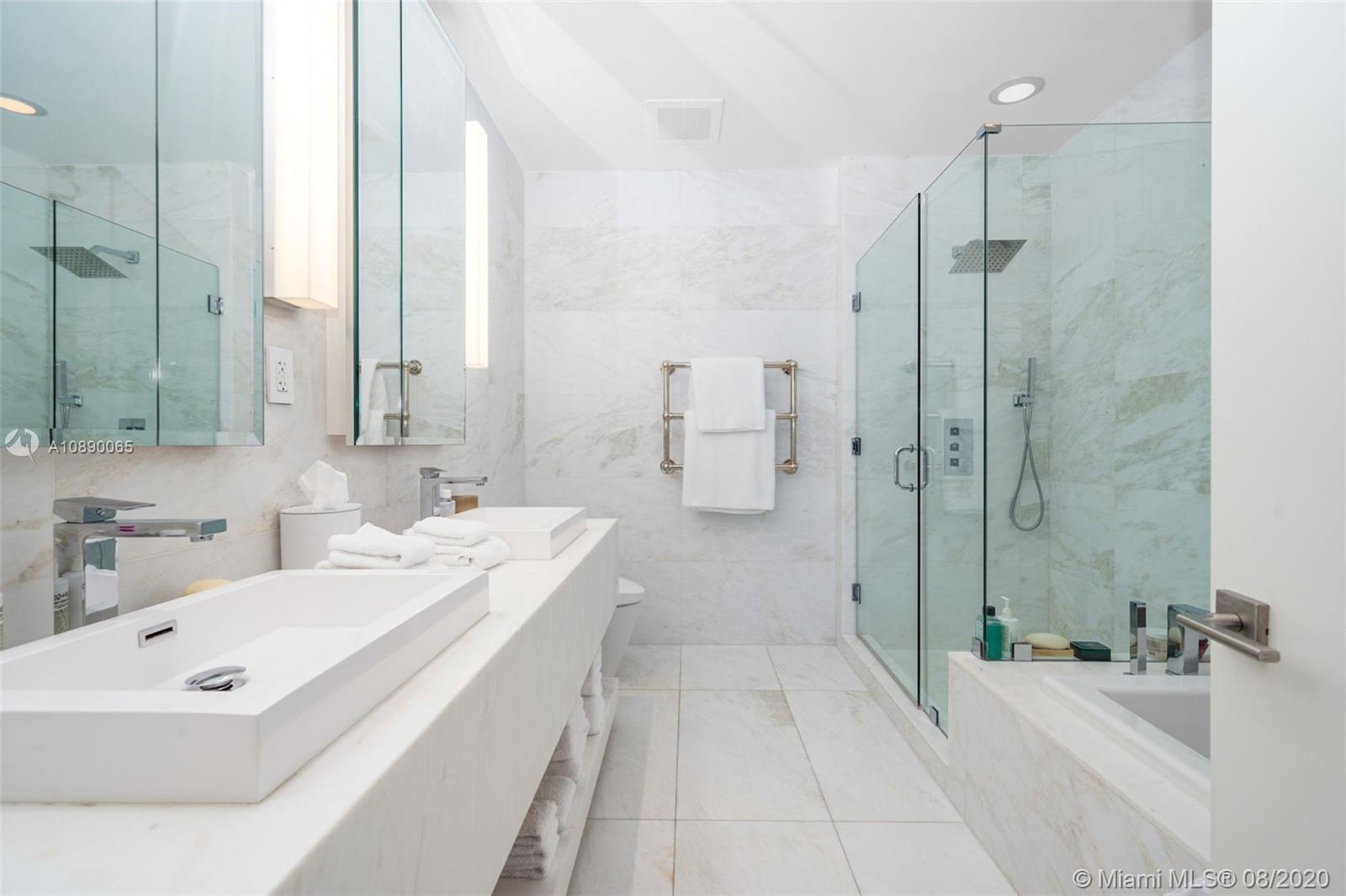 MAREA CONDO - Residential