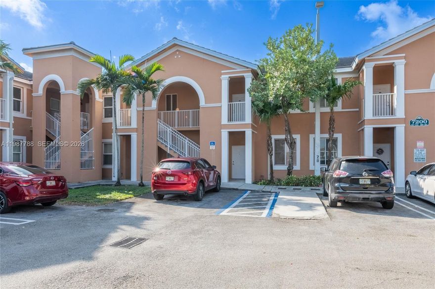 Beautiful fully remodeled 2-bedroom / 2-bathroom apartment, move-in ready. This unit features 2 assigned parking spaces plus guest parking and is located in a quiet, well-maintained community. Pets are allowed (not deposit is requirement.) Water is billed quarterly.
Association approval required. Standard approval process takes approximately 20 days: rush processing available in about 7 business days.
Excellent location near Miami Lakes and Hialeah, with easy access to major roads, shopping, and dining.