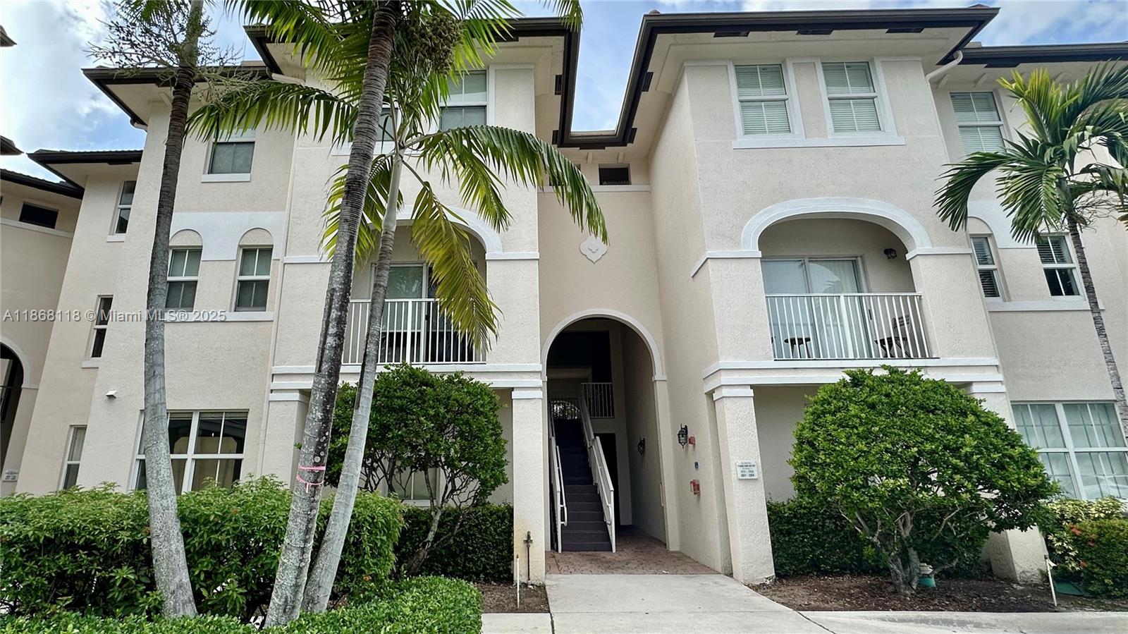 Beautiful Two Level Condo.Welcome to this charming 3-bedroom, 2.5-bath home located on the second floor and designed with two spacious levels. he open concept kitchen seamlessly connects to the dining and living areas, creating the perfect space for family gatherings and entertaining. The unit includes one assigned parking space and and additional guest parking,within a secure and welcoming community. Residents also enjoy access to the stunning Isles at Doral Clubhouse, offering top amenities for an exclusive lifestyle. Ideally located just minutes from highly rated schools such as Dr.Toni Bilbao K-8 and Ronald Reagan Senior High, as well as the recreational amenities of Doral Legacy Park. A perfect choice for families seeking comfort, convenience, and quality living in the heart of Doral!