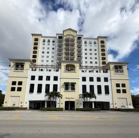 1627 SW 37th Ave 406 Miami FL 33145