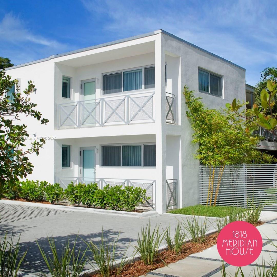 Property for Sale at 1816 Meridian Ave 12, Miami Beach, Miami-Dade County, Florida - Bedrooms: 2 
Bathrooms: 1  - $390,000