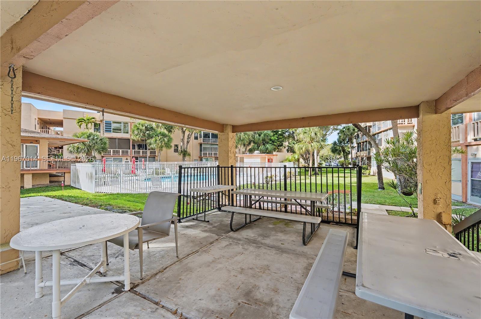 ROKEST CONDOMINIUM APARTM - Residential