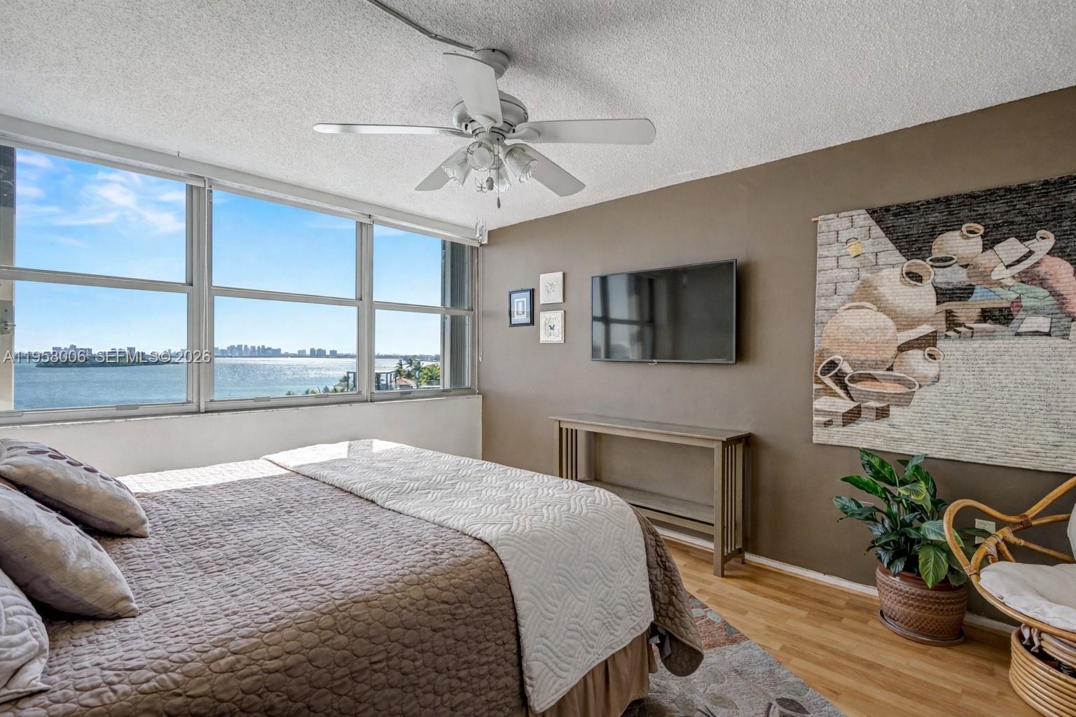 MAJORCA TOWERS CONDO - Residential