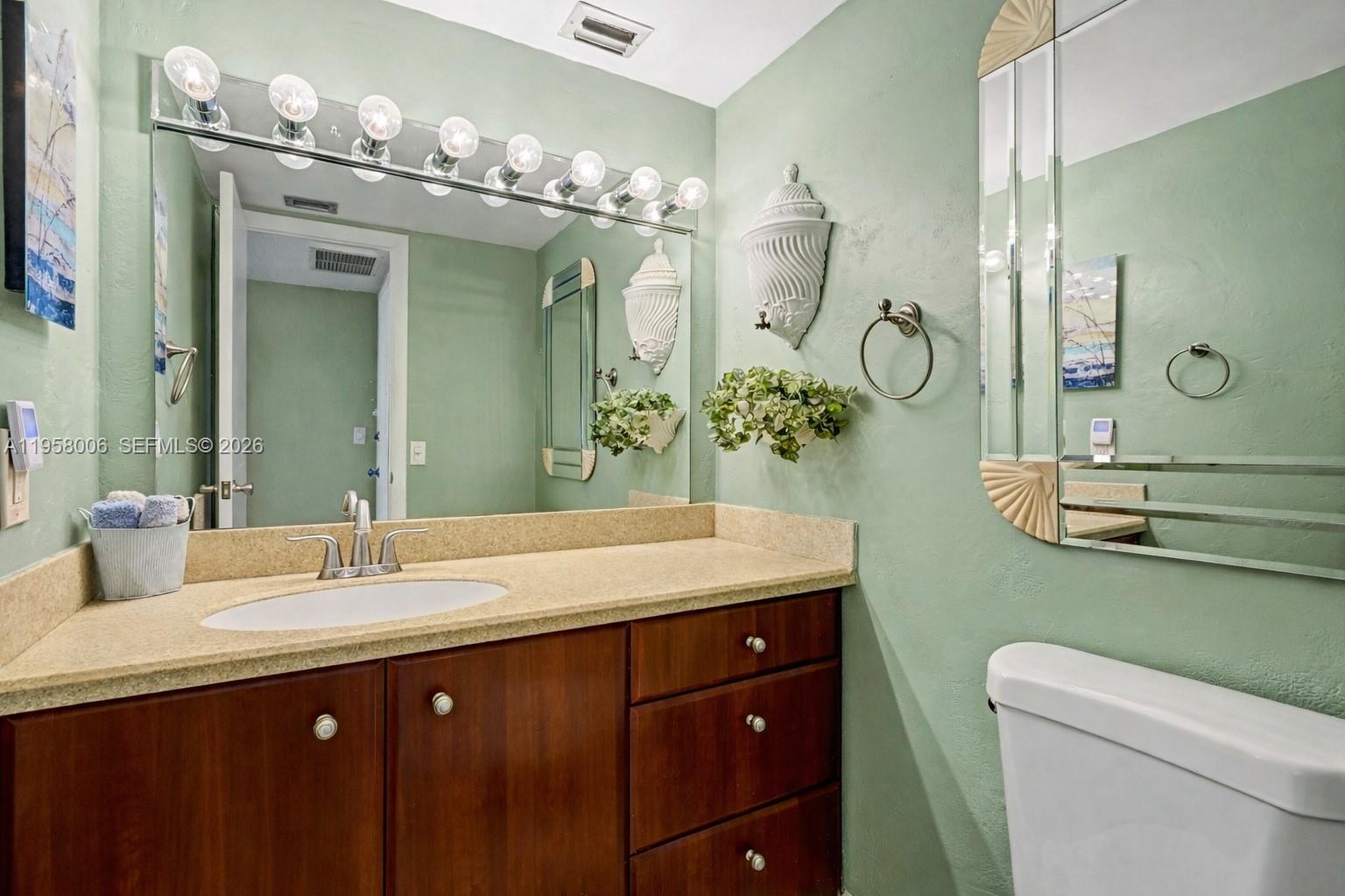 MAJORCA TOWERS CONDO - Residential