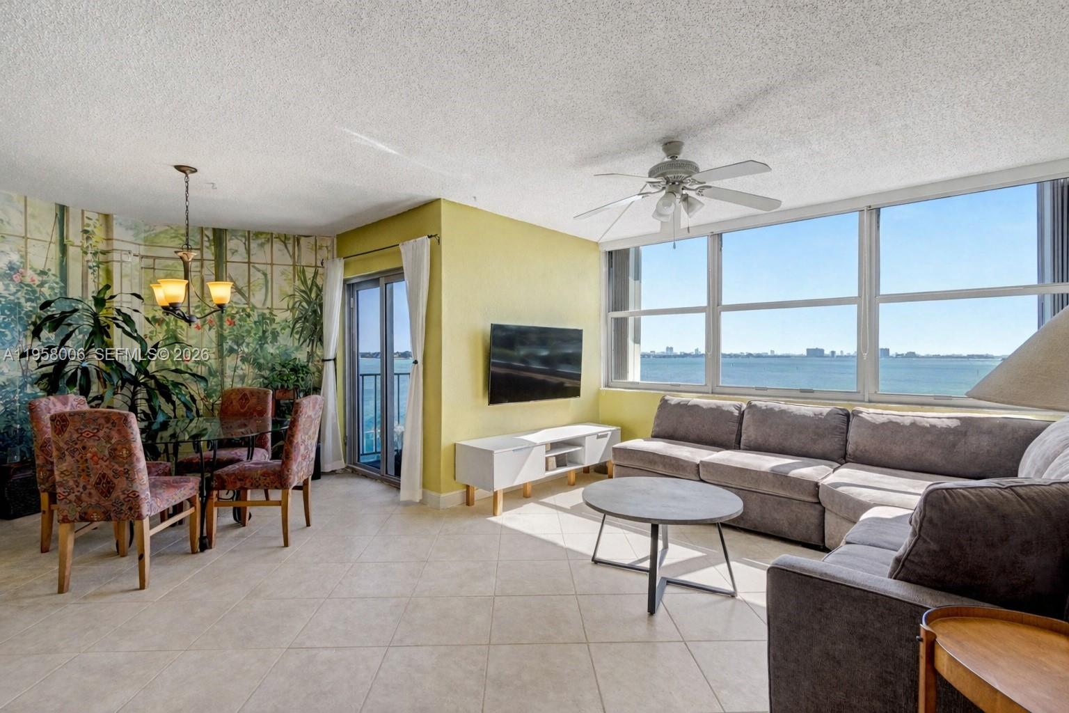 11930 N Bayshore Dr 606