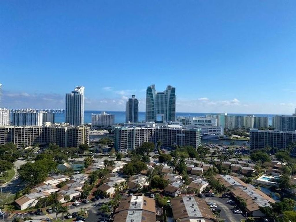Photo of 2500 Parkview Dr #2204, Hallandale Beach, FL 33009 (MLS # A11967268)