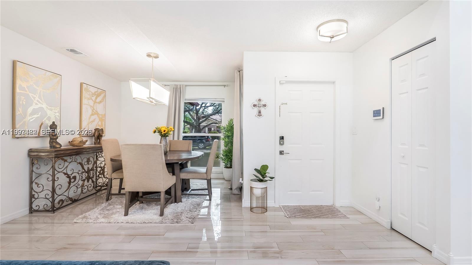 THE CROSSINGS - Residential