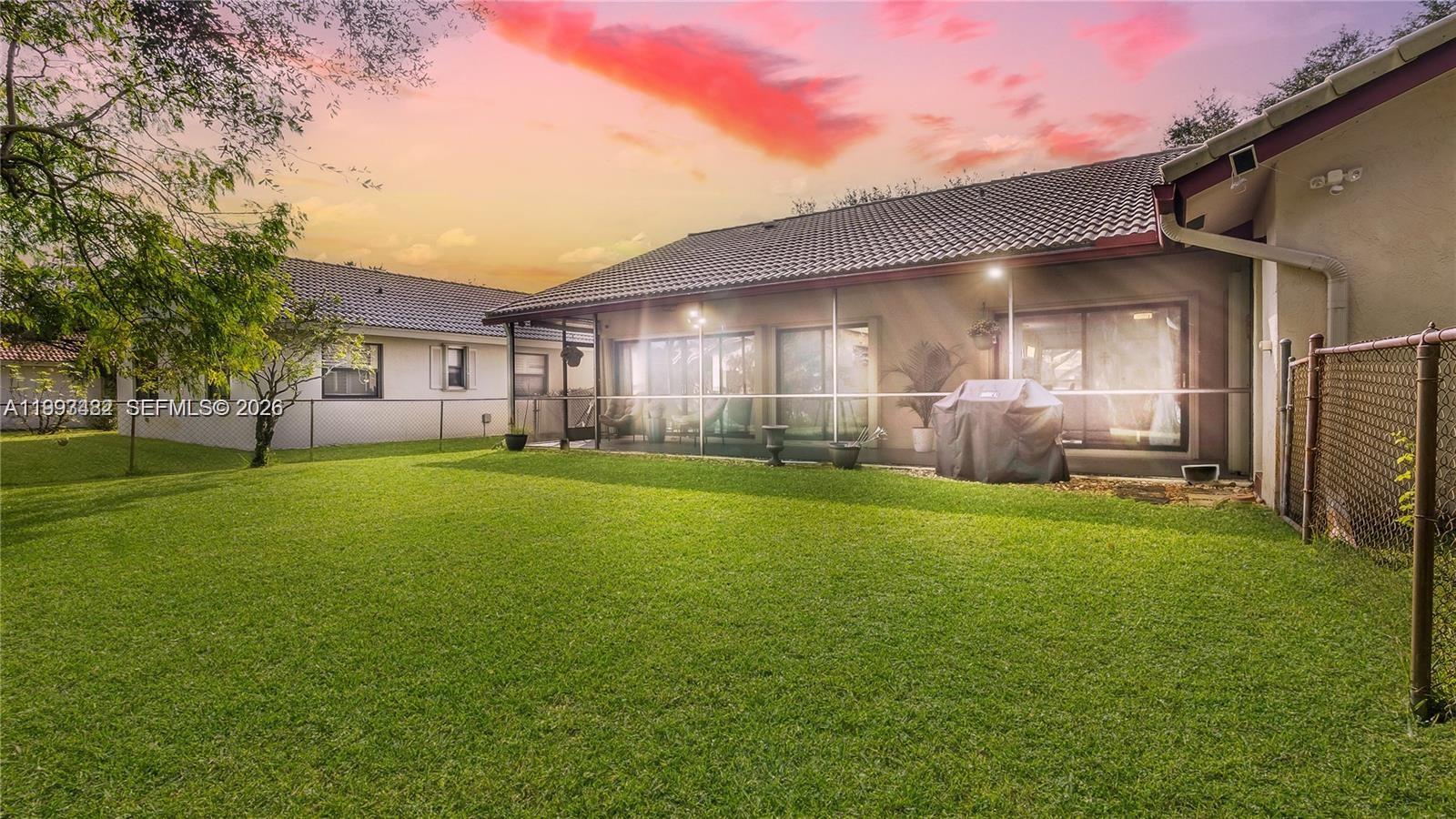 THE CROSSINGS - Residential