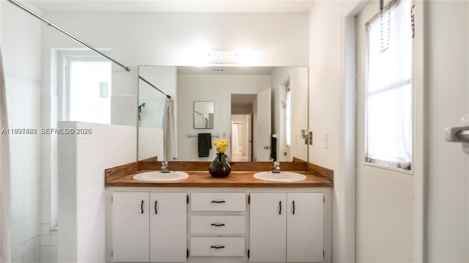 THE CROSSINGS - Residential