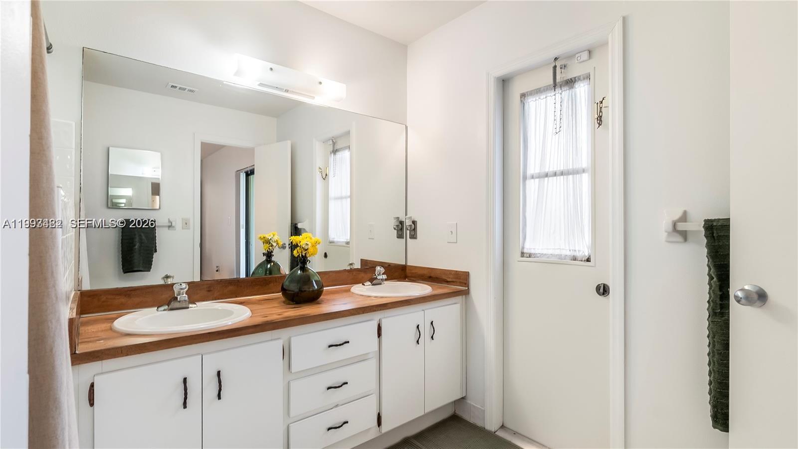 THE CROSSINGS - Residential