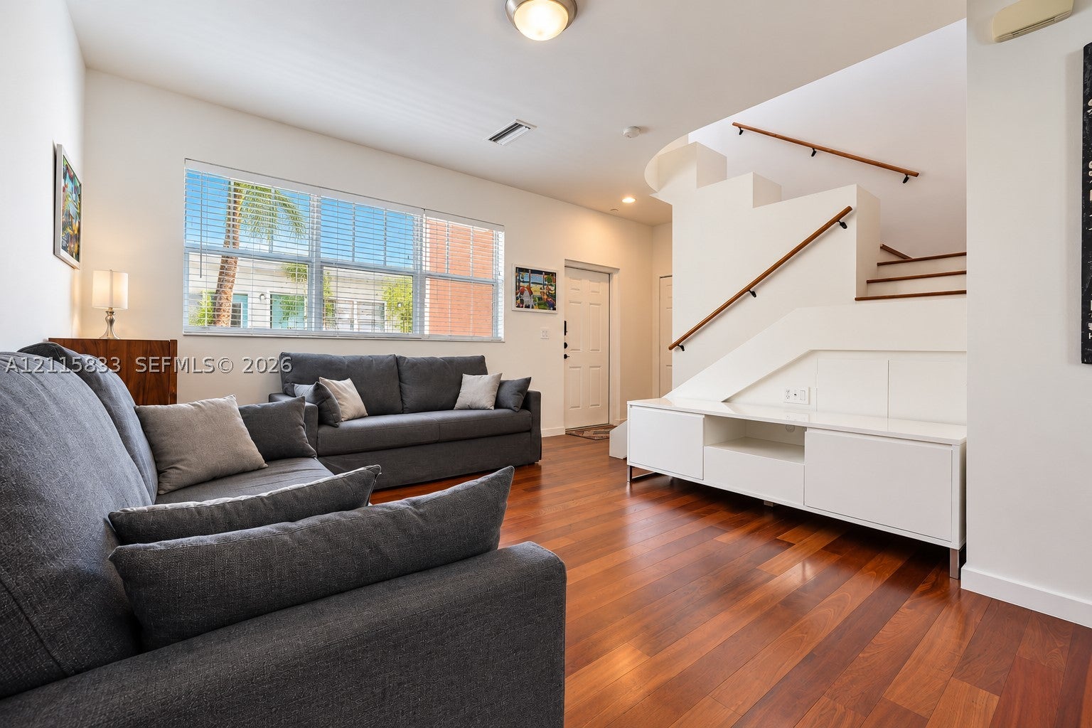 929 Meridian Ave 5