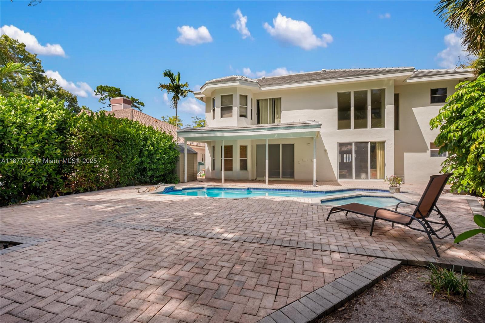 WOODSIDE VILLAGE SEC ONE - Residential