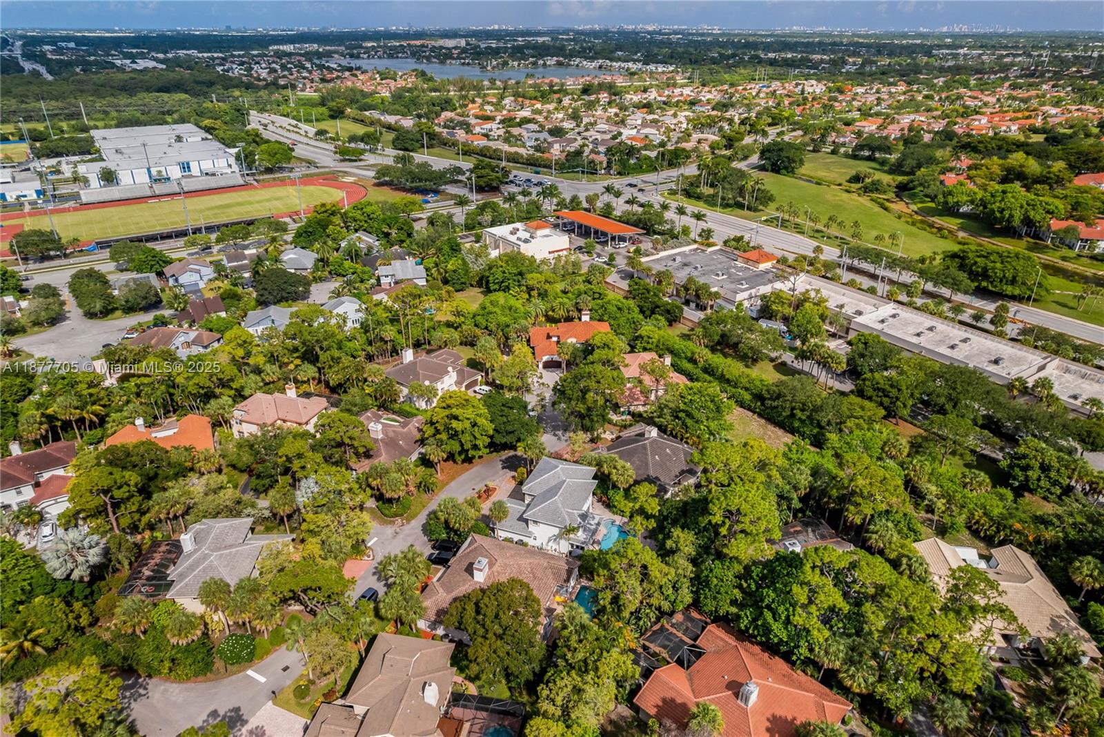 WOODSIDE VILLAGE SEC ONE - Residential