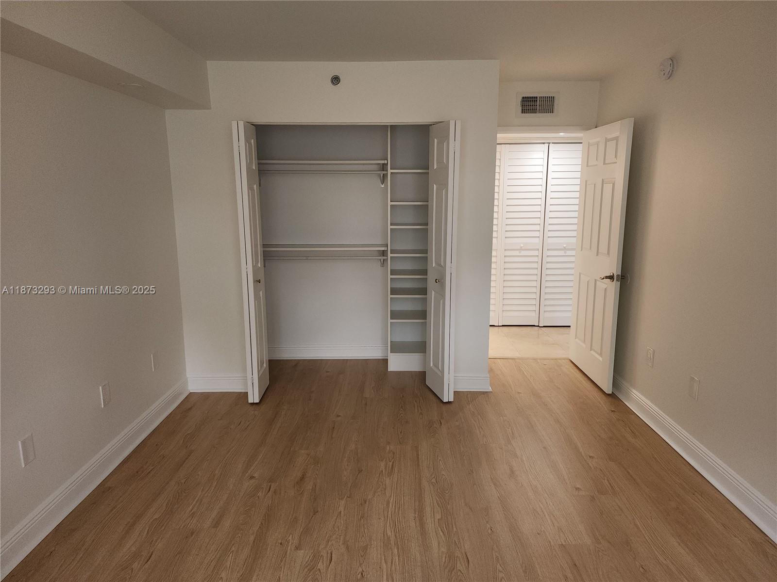 BOCAR CONDO - Residential