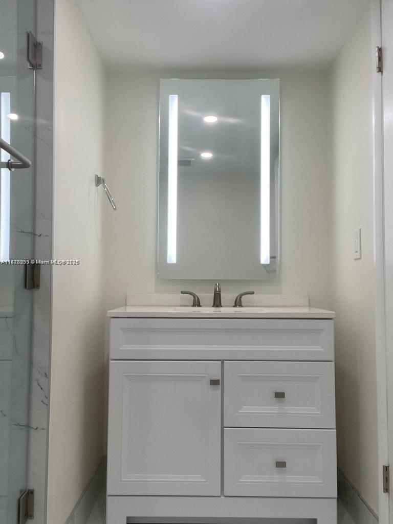 BOCAR CONDO - Residential