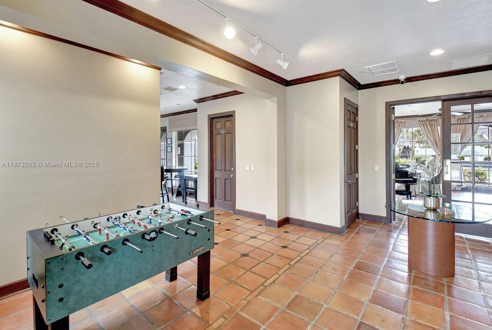 BOCAR CONDO - Residential