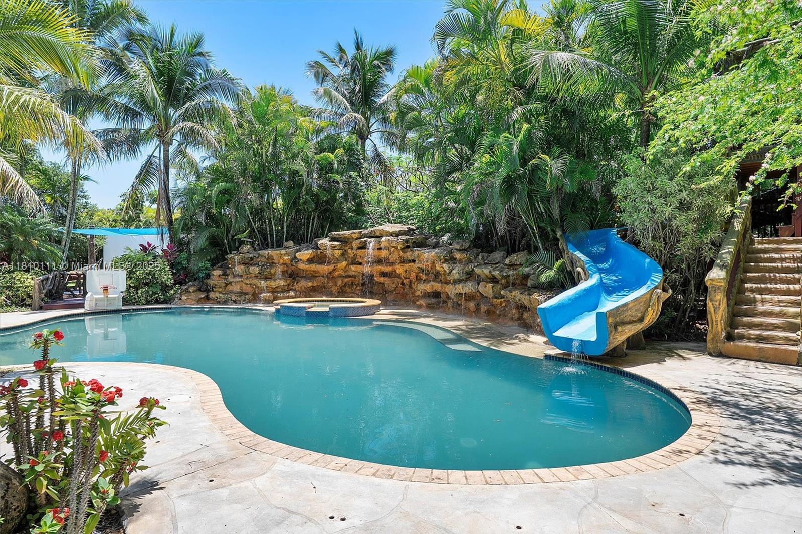 SILVER PALM CITY - Residential