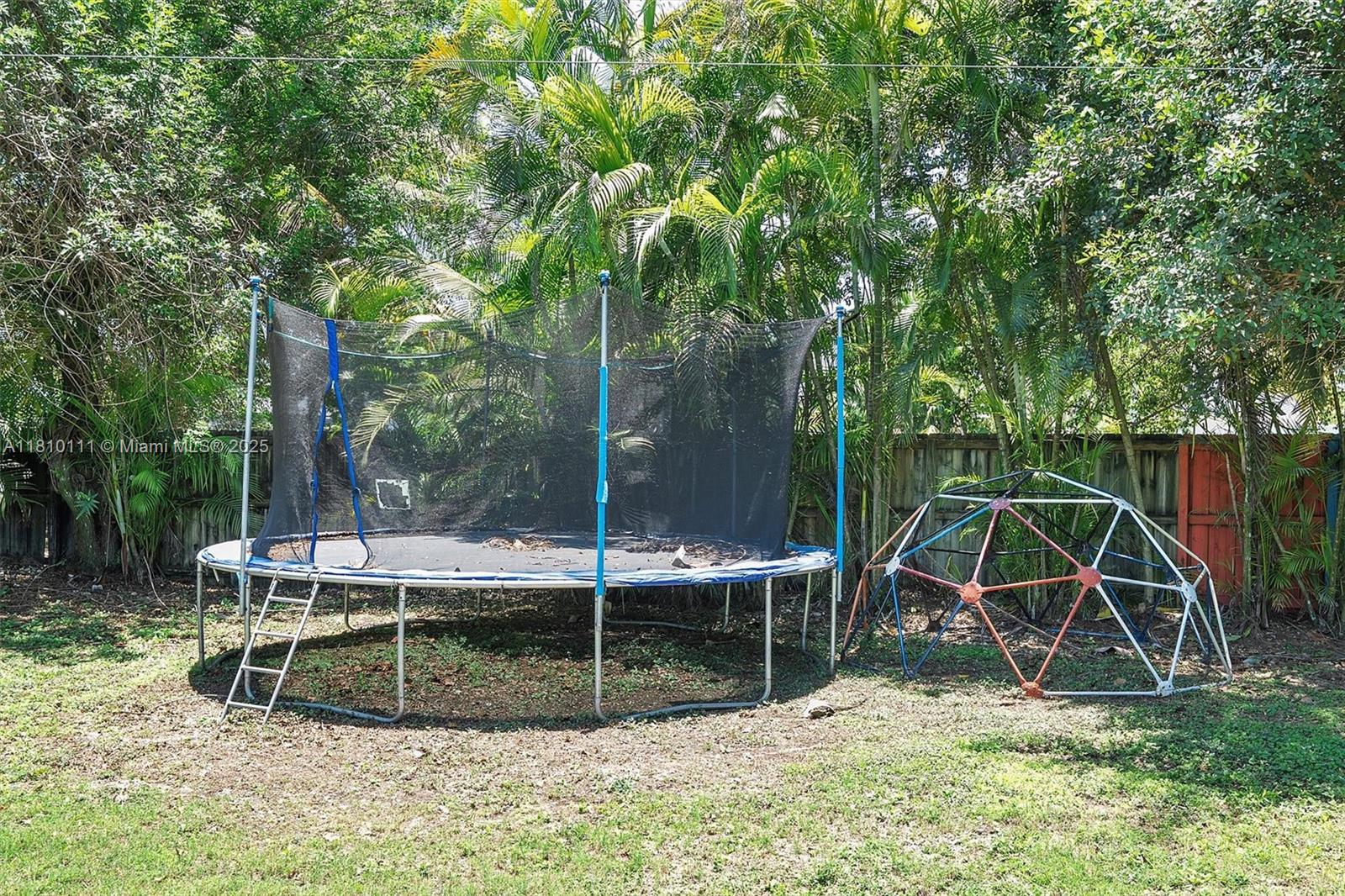 SILVER PALM CITY - Residential