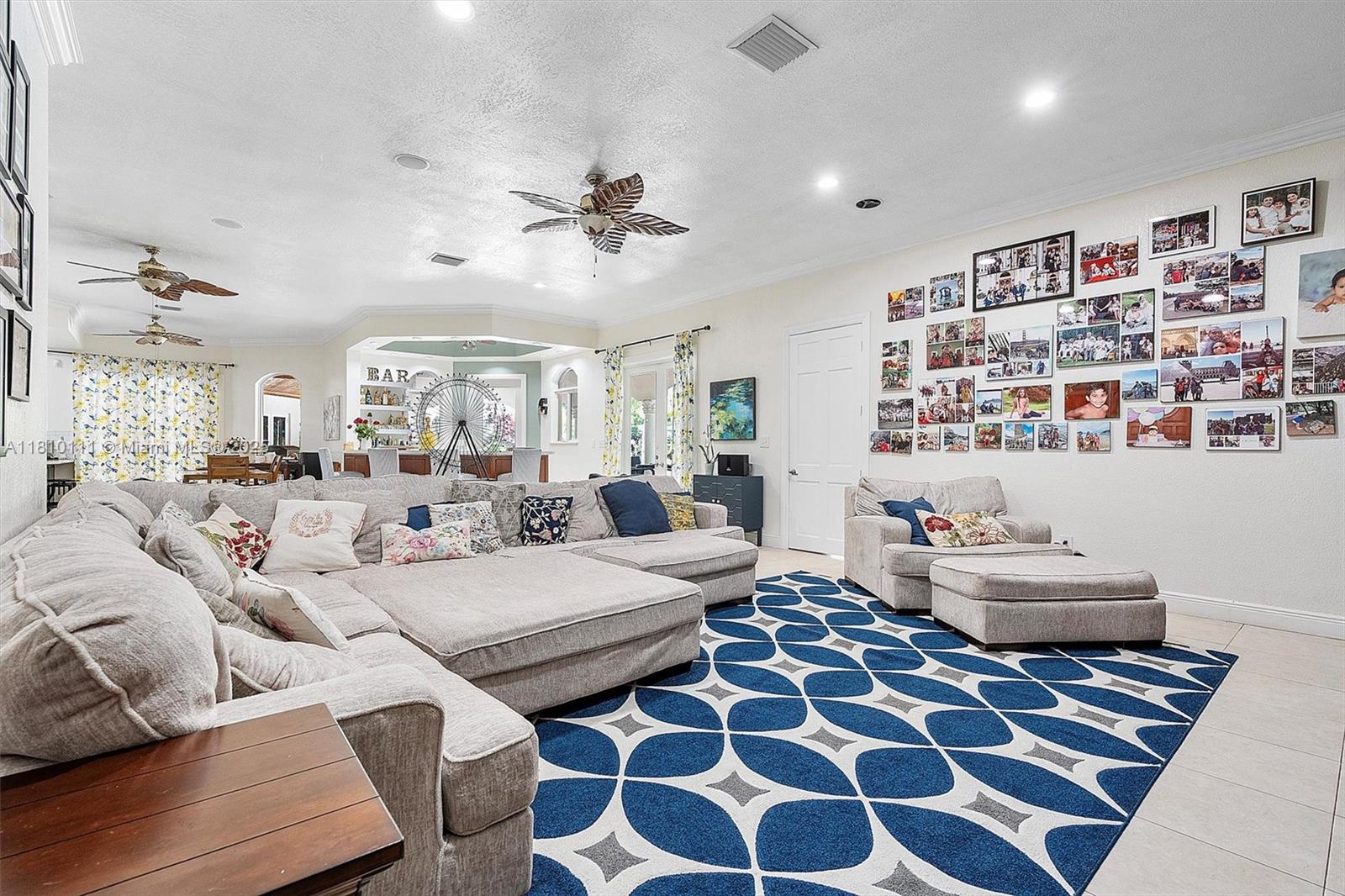 SILVER PALM CITY - Residential