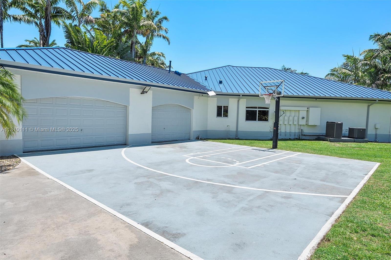 SILVER PALM CITY - Residential