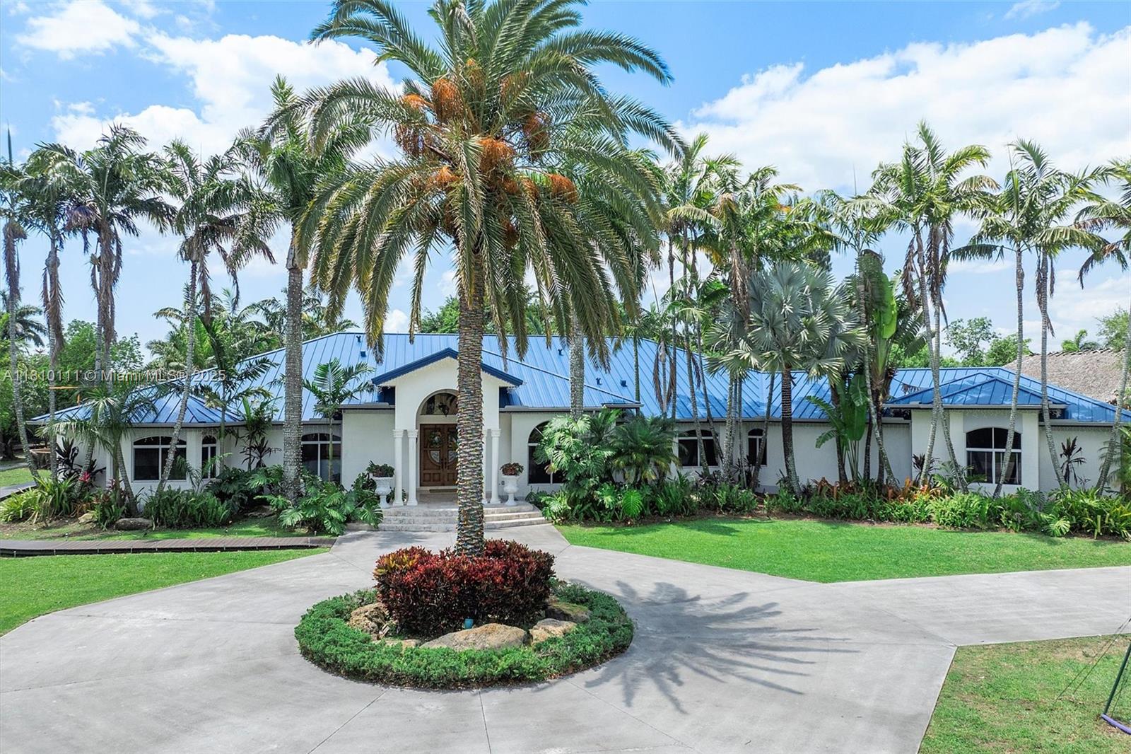 15960 SW 250th St