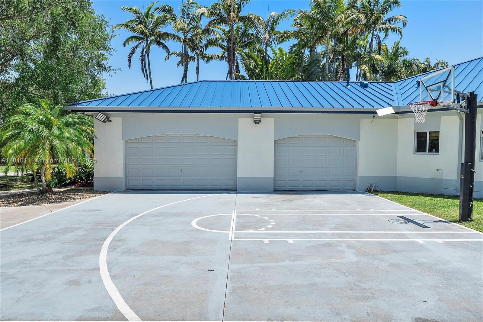 SILVER PALM CITY - Residential