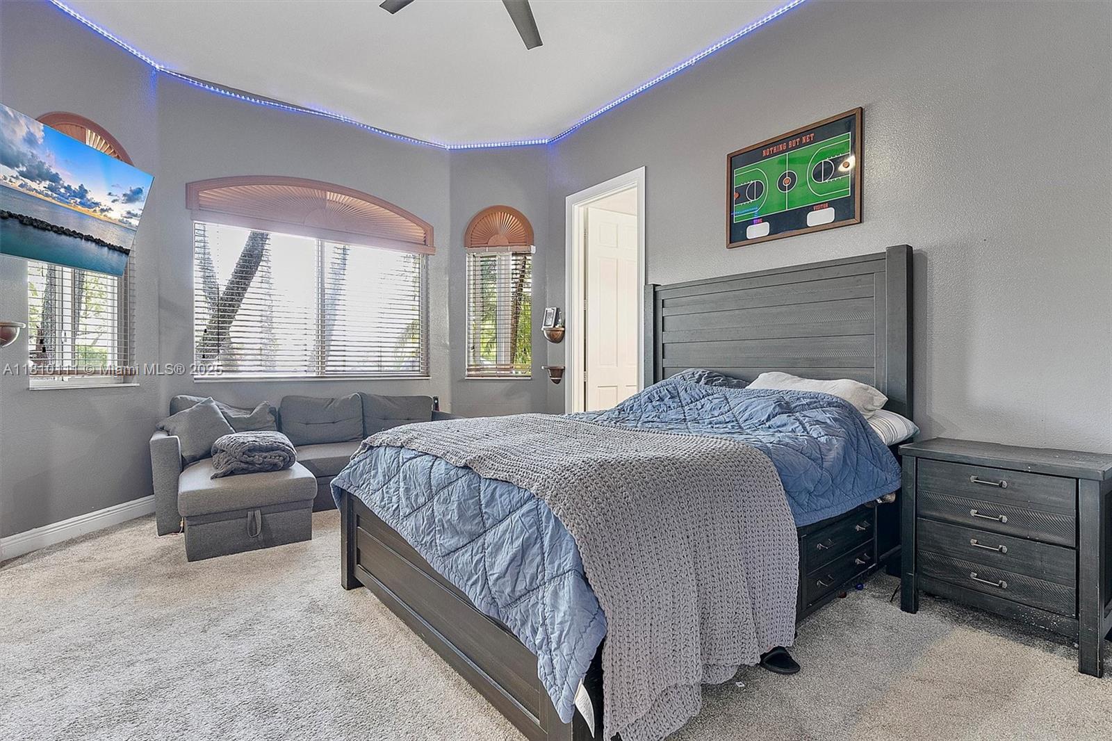 SILVER PALM CITY - Residential