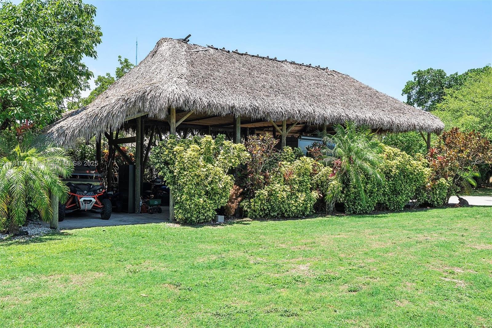 SILVER PALM CITY - Residential