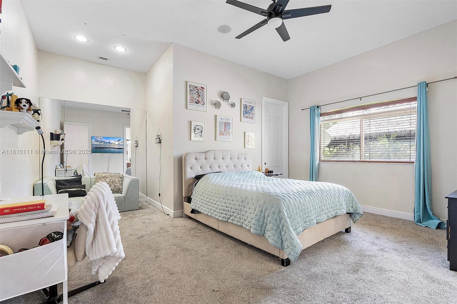 SILVER PALM CITY - Residential