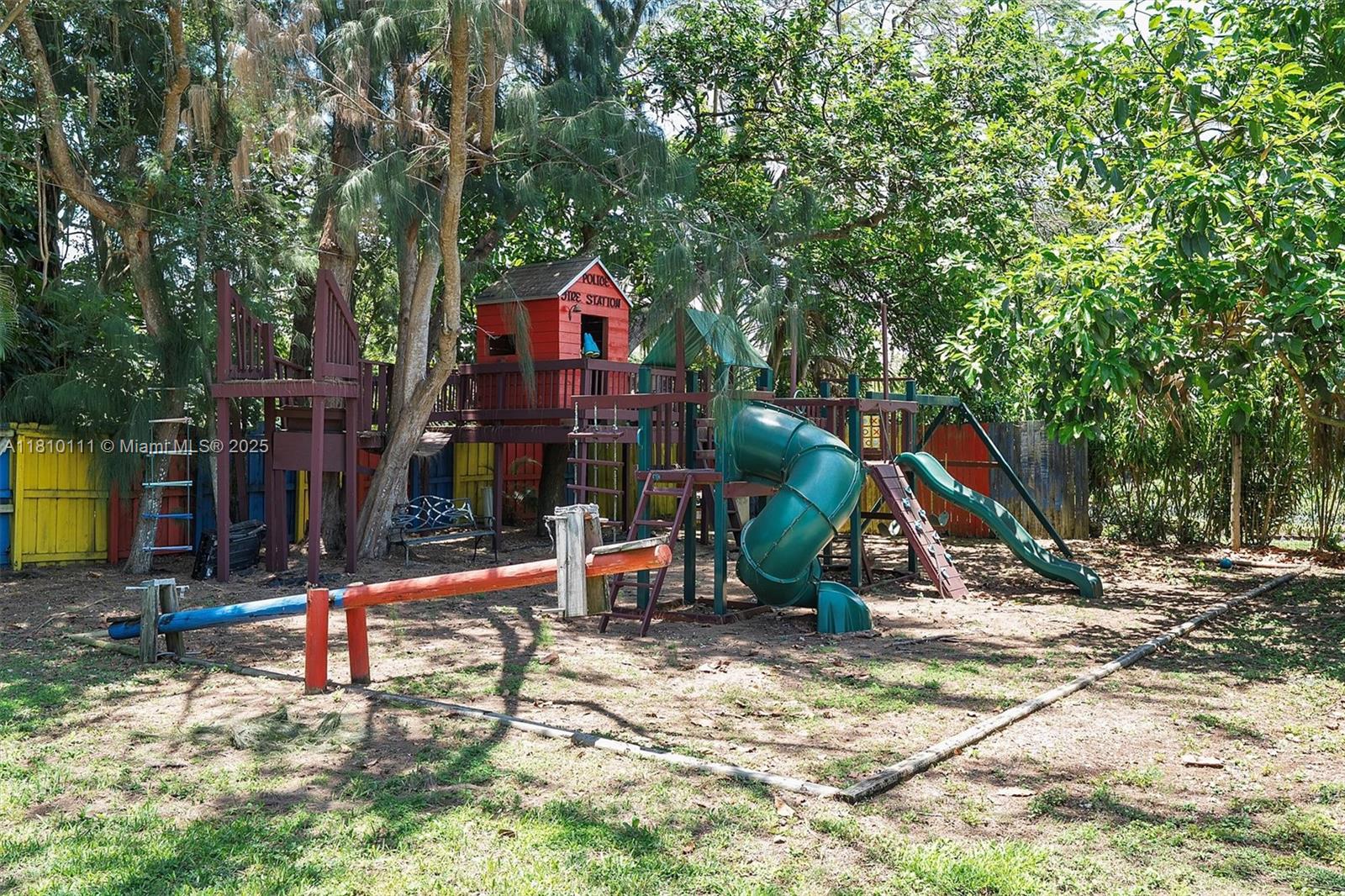 SILVER PALM CITY - Residential