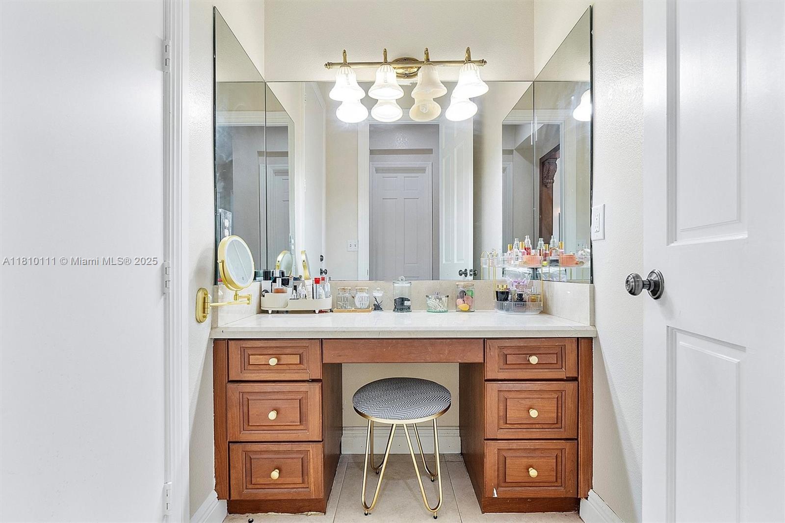 SILVER PALM CITY - Residential