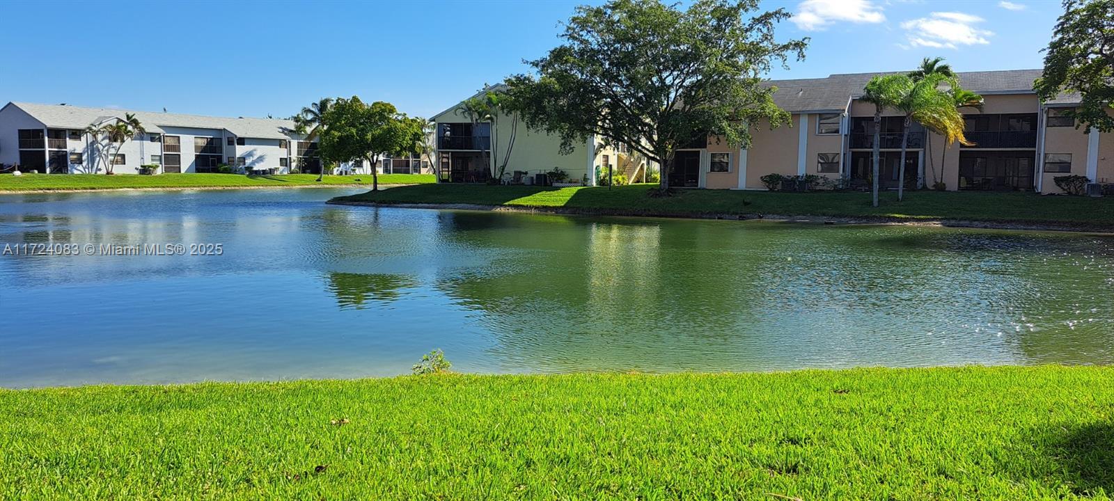 Rental Property at 1000 Constitutions Dr C, Homestead, Miami-Dade County, Florida - Bedrooms: 2 
Bathrooms: 2  - $1,975 MO.