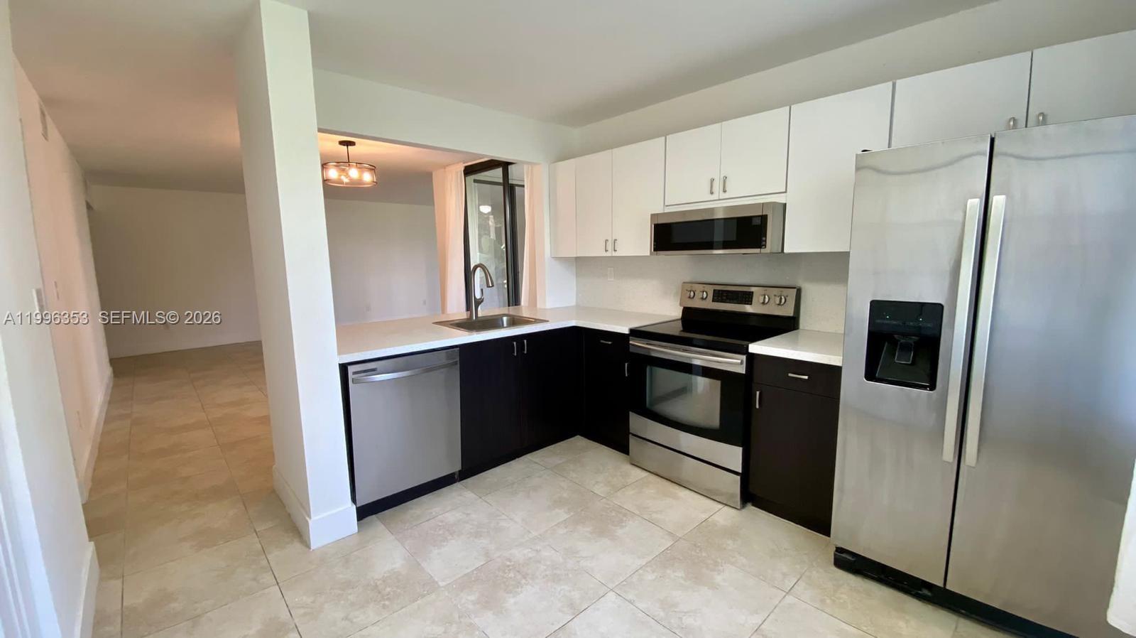 3552 Magellan Cir 126