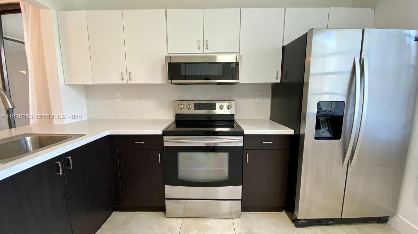 3552 Magellan Cir 126